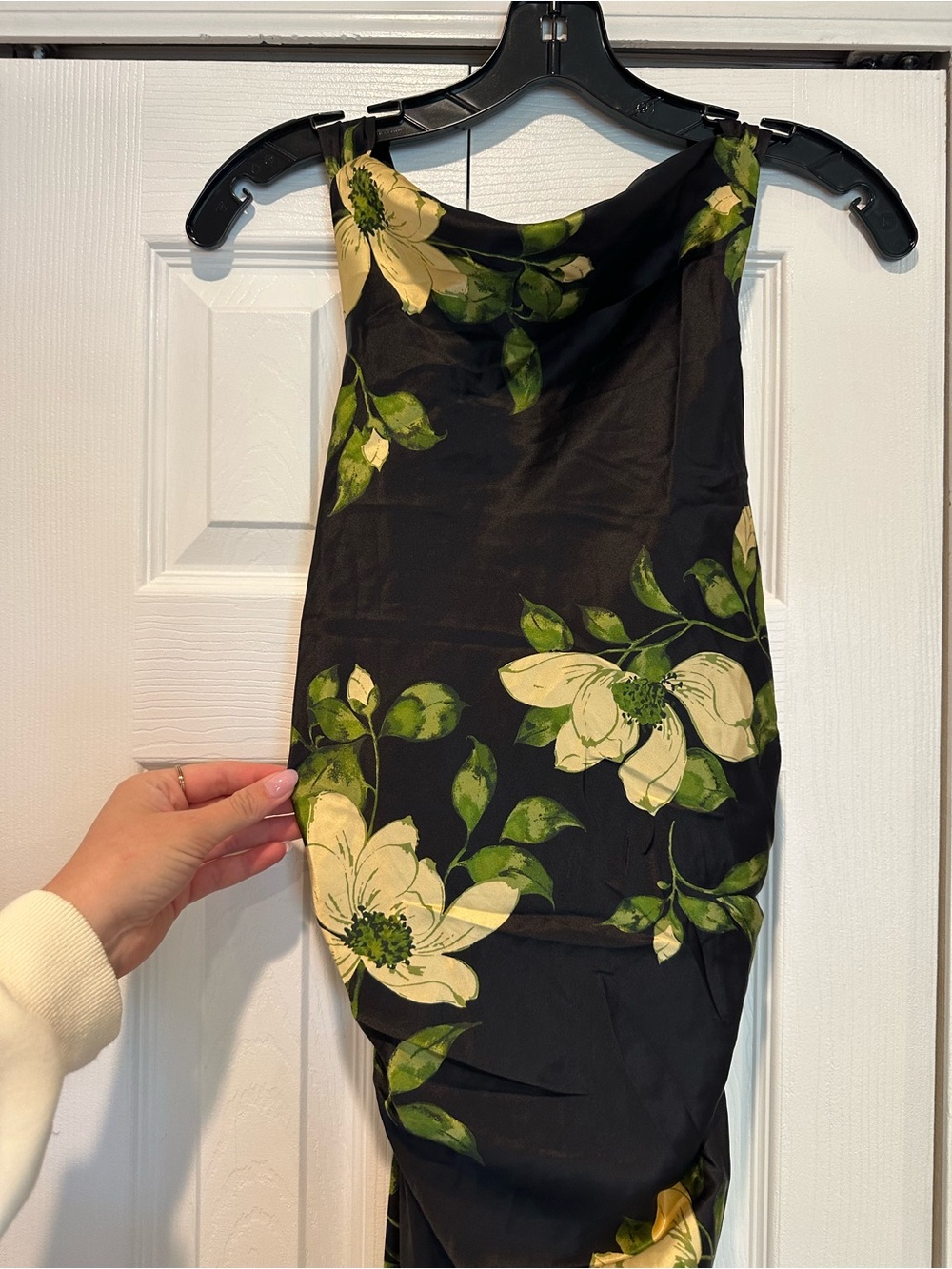 Reformation Anaiis Silk Dress - Picture 5 of 9
